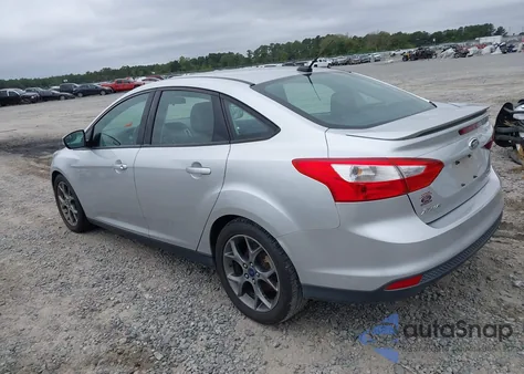 2014 Ford Focus Se z USA, uszkodzony, nr VIN 1FADP3F22EL235664